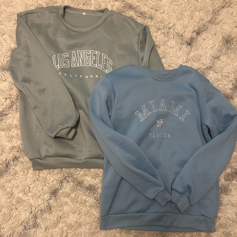 BUNDLE: two super soft crewnecks, size small